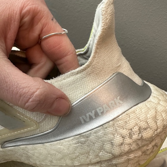 Adidas x Ivy park ultra boost shoes - Picture 4 of 9